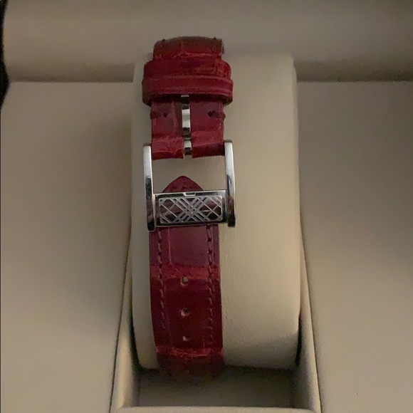 Burberry Diamond and Alligator Watch - Picture 5 of 8